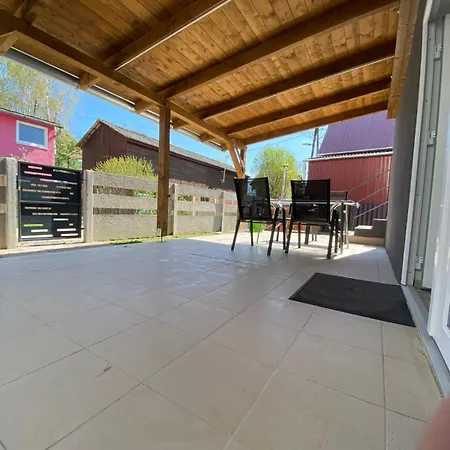 Prázdninový dům Baja-van Vendeghaz *